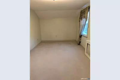 401 Frost Road, Waterbury, CT 06705 - Photo 17