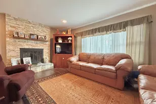 134 Shelton Rd, Oxford, CT 06478 - Photo 5