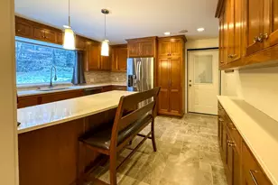 2 Maple Ln, New Fairfield, CT 06812 - Photo 5