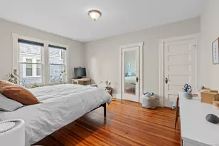 276 Oxford St, Hartford, CT 06105 - Photo 13