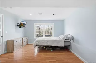 1084 E Lake Rd, Montville, CT 06370 - Photo 29