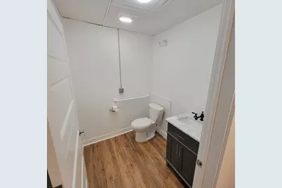 38 Green Street, New London, CT 06320 - Photo 11