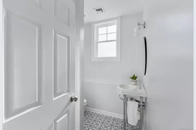 44 Hartford Avenue, Old Lyme, CT 06371 - Photo 21