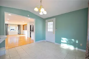 44 Simsbury Manor Dr, Simsbury, CT 06089 - Photo 11