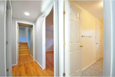 44 Simsbury Manor Drive, Simsbury, CT 06089 - Photo 21