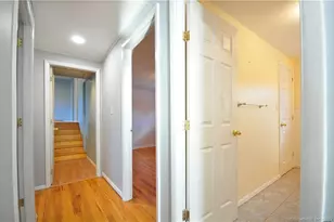 44 Simsbury Manor Dr, Simsbury, CT 06089 - Photo 21