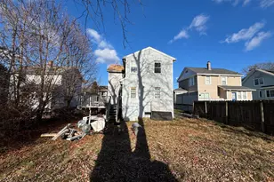 306 Homestead Ave, Waterbury, CT 06705 - Photo 3