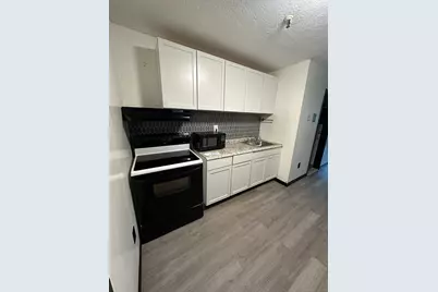 1660 East Main Street #1B, Waterbury, CT 06705 - Photo 9