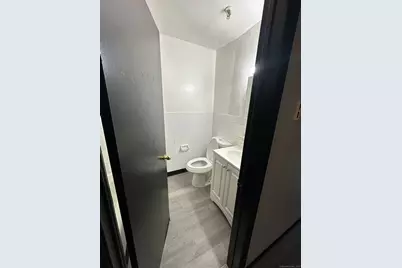 1660 East Main Street #1B, Waterbury, CT 06705 - Photo 11