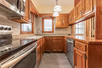 62 Burton Street, Hartford, CT 06112 - Photo 13