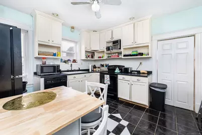 372 Pleasant Street, Windham, CT 06226 - Photo 13