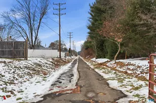 7 Tamarack Ln, Simsbury, CT 06070 - Photo 37