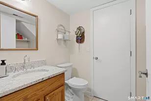 7 Tamarack Ln, Simsbury, CT 06070 - Photo 19