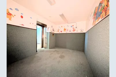 1071 East Main Street, Bridgeport, CT 06608 - Photo 23