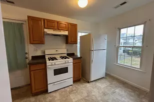 126 Tremont St, Ansonia, CT 06401 - Photo 13