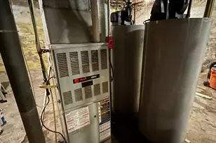 126 Tremont St, Ansonia, CT 06401 - Photo 21