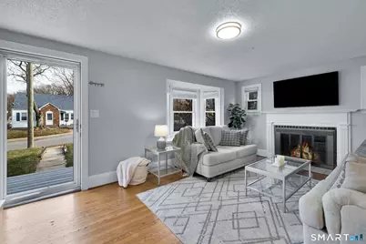 94 Benton Street, Manchester, CT 06040 - Photo 7