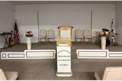 553 Center Street Extension, Bridgeport, CT 06604 - Photo 19