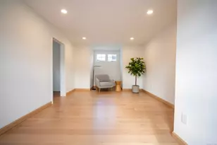 69 Cambridge Ct, Simsbury, CT 06070 - Photo 9