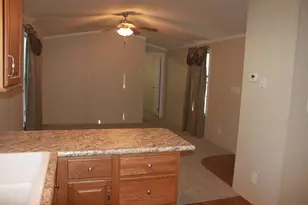 12 Oakland St, Plainville, CT 06062 - Photo 5