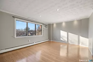 72 Churchill Dr, Newington, CT 06111 - Photo 21