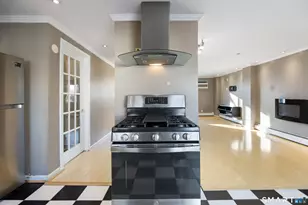 72 Churchill Dr, Newington, CT 06111 - Photo 27