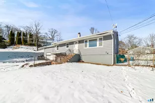 17 Morning Star Dr, Seymour, CT 06483 - Photo 21