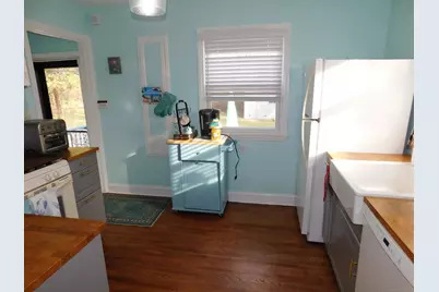 6 Anita Avenue, Waterford, CT 06385 - Photo 11