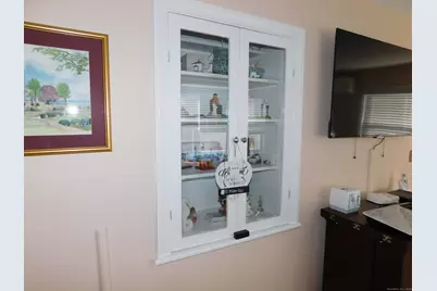 6 Anita Avenue, Waterford, CT 06385 - Photo 15