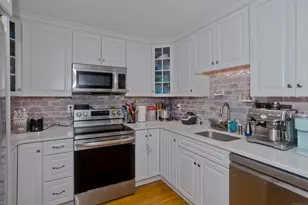 78 Landing Cir, Suffield, CT 06078 - Photo 17