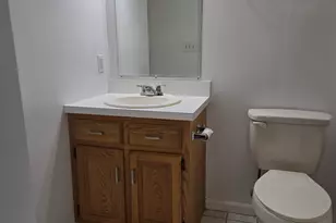 329 Mohegan Rd, Shelton, CT 06484 - Photo 7