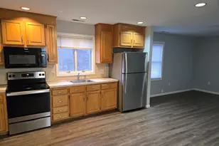 329 Mohegan Rd, Shelton, CT 06484 - Photo 1