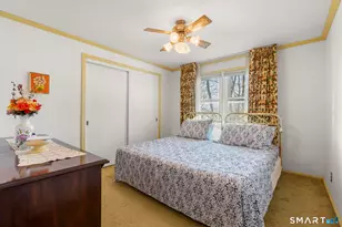 14 Roger White Dr, New Haven, CT 06511 - Photo 9