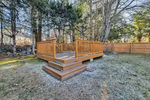 40 Leaf Ave, Waterbury, CT 06705 - Photo 3