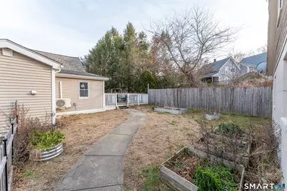 92 Hunters Avenue, Norwich, CT 06380 - Photo 13