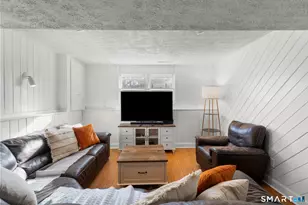 97 Racebrook Rd, Meriden, CT 06451 - Photo 19