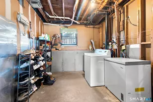 97 Racebrook Rd, Meriden, CT 06451 - Photo 23