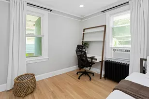 137 Rock Spring Rd, Stamford, CT 06906 - Photo 9