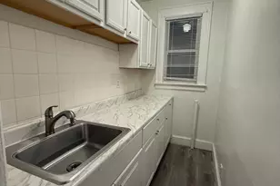 684 Washington Ave, West Haven, CT 06516 - Photo 3