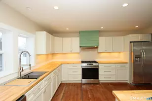 93 Overlook Rd, Meriden, CT 06450 - Photo 5