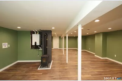 93 Overlook Road, Meriden, CT 06450 - Photo 29