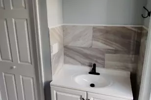 112 Hobart St, Meriden, CT 06450 - Photo 19