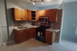 112 Hobart St, Meriden, CT 06450 - Photo 3