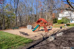 2904 Eaton Ct, Danbury, CT 06811 - Photo 25