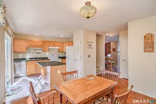 2904 Eaton Ct, Danbury, CT 06811 - Photo 9