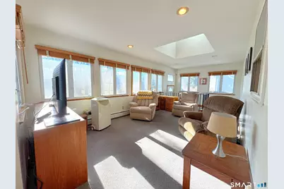 121 Richfield Road, Bridgeport, CT 06606 - Photo 13