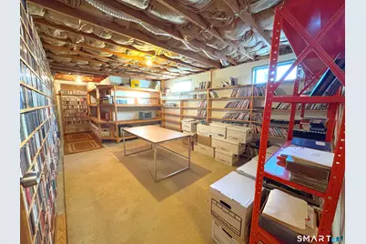 121 Richfield Road, Bridgeport, CT 06606 - Photo 29