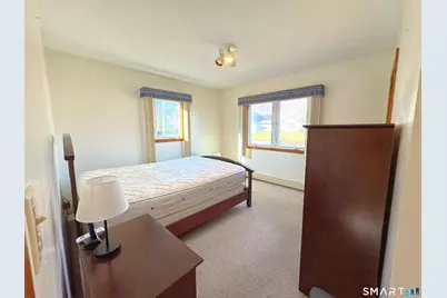 121 Richfield Road, Bridgeport, CT 06606 - Photo 25