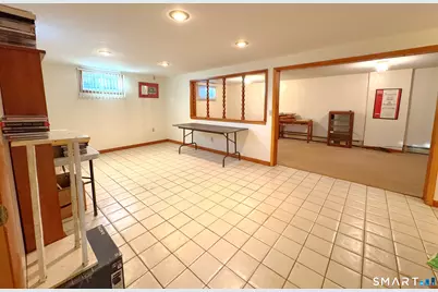 121 Richfield Road, Bridgeport, CT 06606 - Photo 31