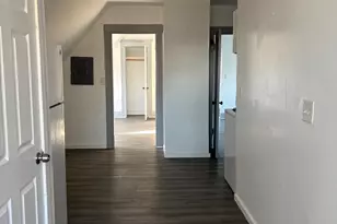 464 Wilmot Ave, Bridgeport, CT 06607 - Photo 13